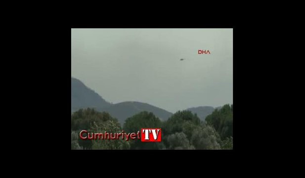 İzmir'deki orman yangınına müdahale eden helikopter düştü