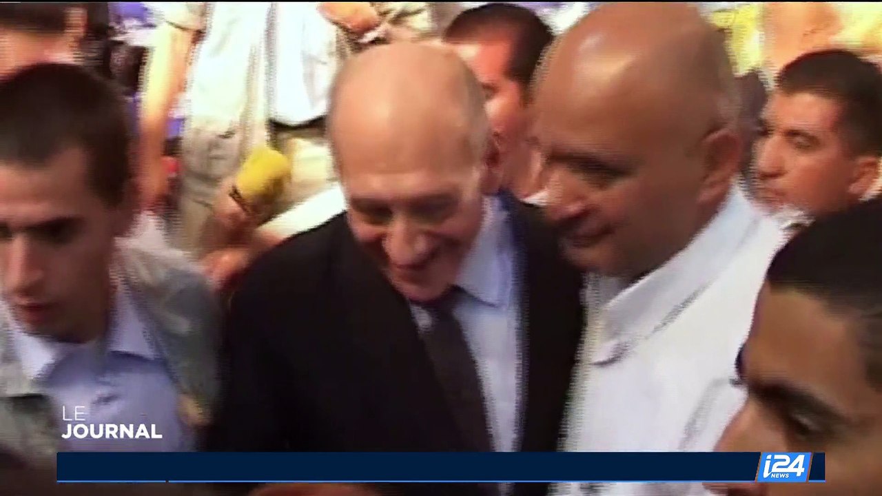 Israël: L'ancien Premier ministre Ehud Olmert libéré de prison ce matin