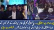 See How Aamir Liaquat Welcomes Pakistani Cricket Team In Show