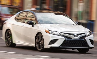 2018 Toyota Camry LE Hybrid VS Audi RS5 Coupe