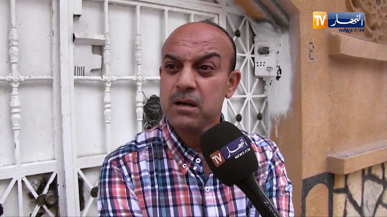 أم البواقي_ تلفزيون النهار بمنزل الضحية التي تعرضت للسرقة بالعنف