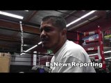 robert garcia floyd mayweather is not a runner he is a great boxer - EsNews Boxing