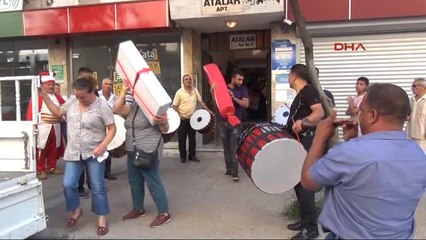Mersin'de, Mehter Takımı Ile Çeyiz Töreni Ilgi Gördü