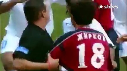 عندما تتحول ملاعب كرة القدم إلى ساحات حرب