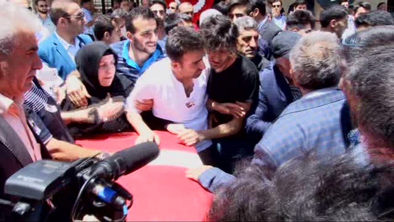 Ak Partili Başkan Yardımcısı Aydın Ahi İçin Cenaze Töreni Düzenlendi