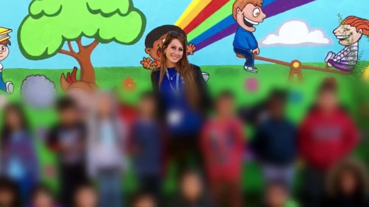 Profesora fue despedida por actuar en películas para adultos