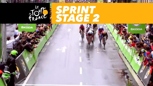 Sprint intermédiaire / First intermediate sprint - Étape 2 / Stage 2 - Tour de France 2017