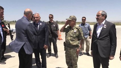 AK Parti Özalp Ilçe Başkan Yardımcısı Aydın Ahi'nin Cenaze Töreni (1)