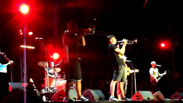 Manu Chao Perrouges 30 juin 2017 pinocchio 2