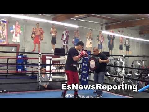 adrien broner vs maidana victor ortiz number one fan visits maidana in camp EsNews Boxing