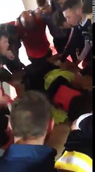 Un match n est jamais fini, et chant de la victoire au bout en u18