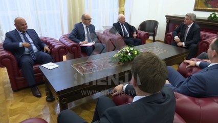 Ndërmjetësi Nimic në një tentim të ri për të zgjidhur çështjen e emrit