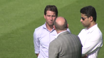 Foot - L1 - PSG : Maxwell observe l'entraînement avec la direction