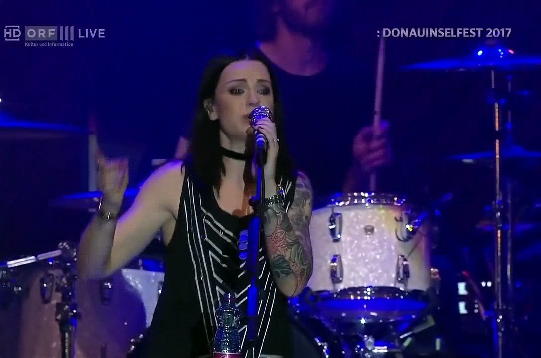 Amy Macdonald - Down By The Water (Live At Donauinselfest 06-23-2017)
