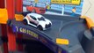 ХОТ ВИЛС МЕГА ГАРАЖ и Машинки против АКУЛЫ - Огромный Трек - Hot Wheels Ultimate Garage