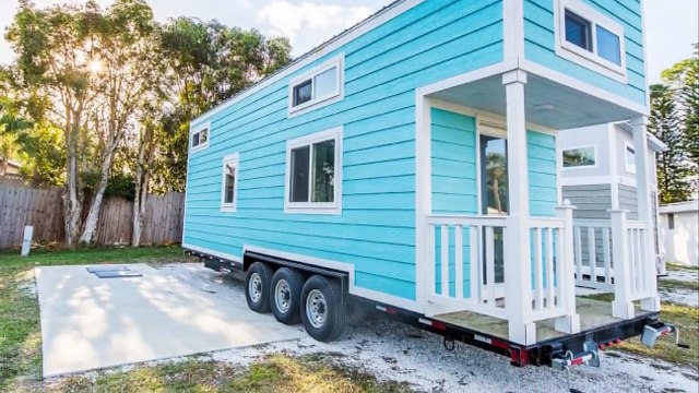 The Amy Tiny House (200 Sq Ft) & Blue Oasis Beach House