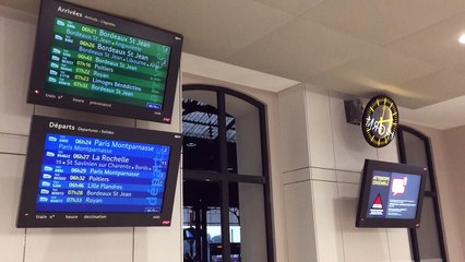 À la gare d'Angoulême avec les premiers usagers de la LGV