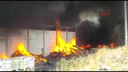 Denizli' de Katı Atık Üretim Tesisinde Yangın