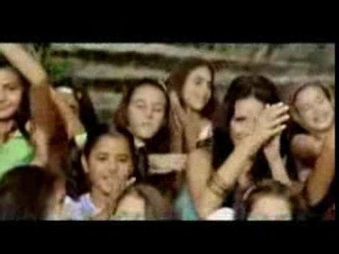 Tugba Özerk - Askın Tam Zamanı