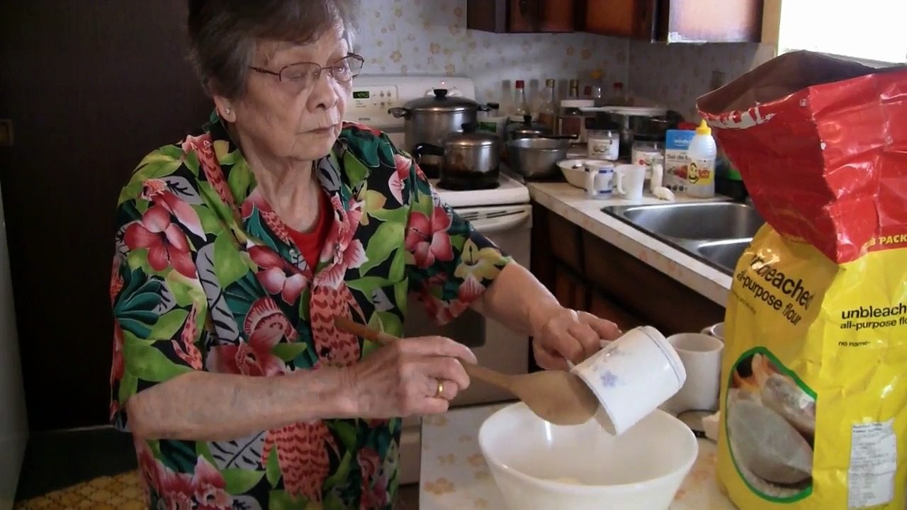 Homemade Noodles From Scratch 手擀面 (Canada In A Day) Celebrating Canada's 150th Birthday