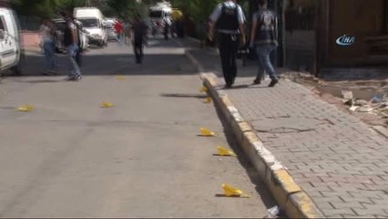 Sancaktepe'de Polis ile Soyguncular Çatıştı: 4 Yaralı