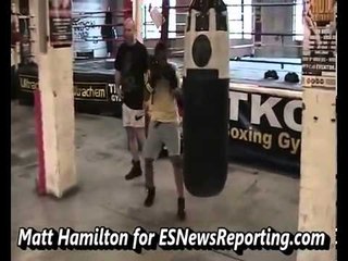 How To Throw Lead Right & 1-2 Combo EsNews Boxing