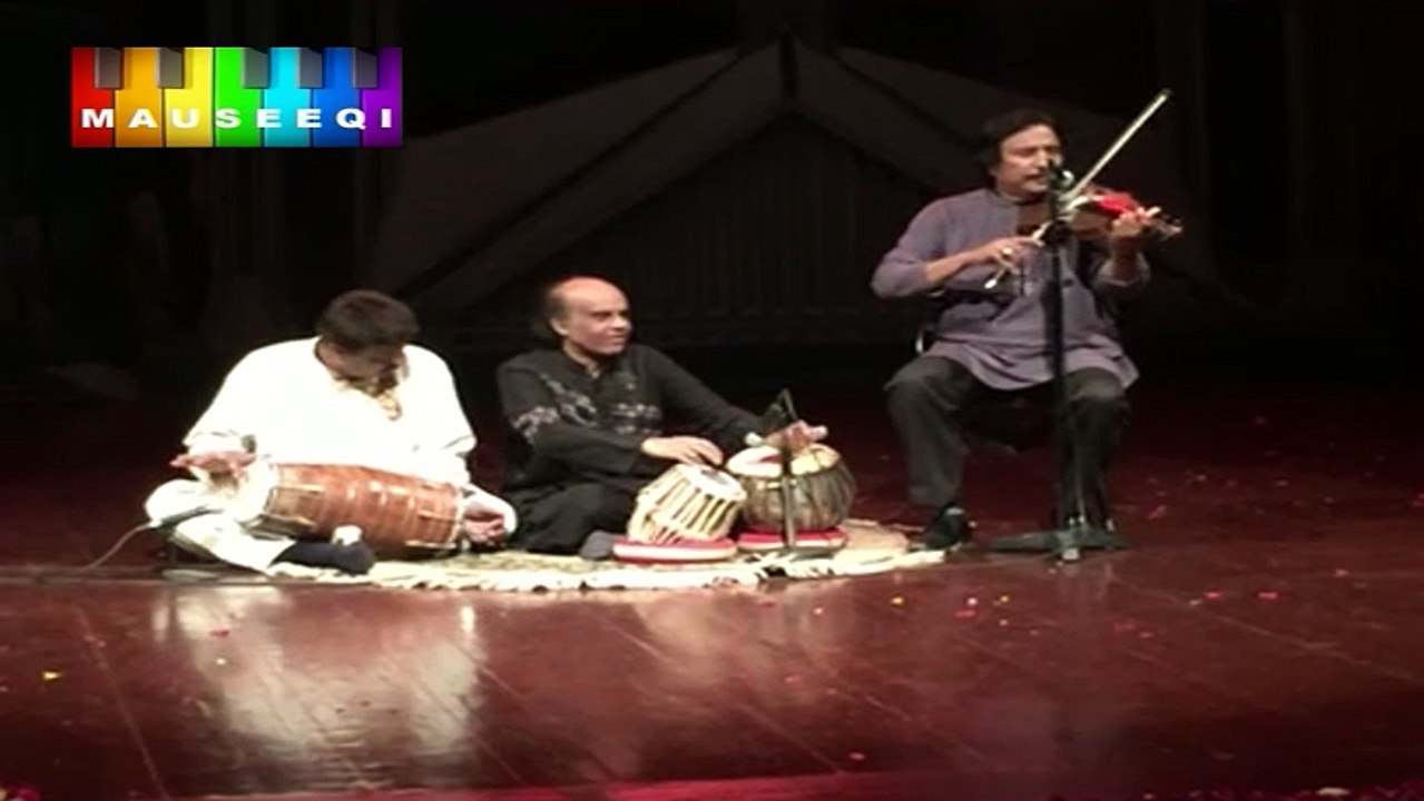 Tajdar e Haram on Violin (Must Watch) By Ustad Raees Khan video