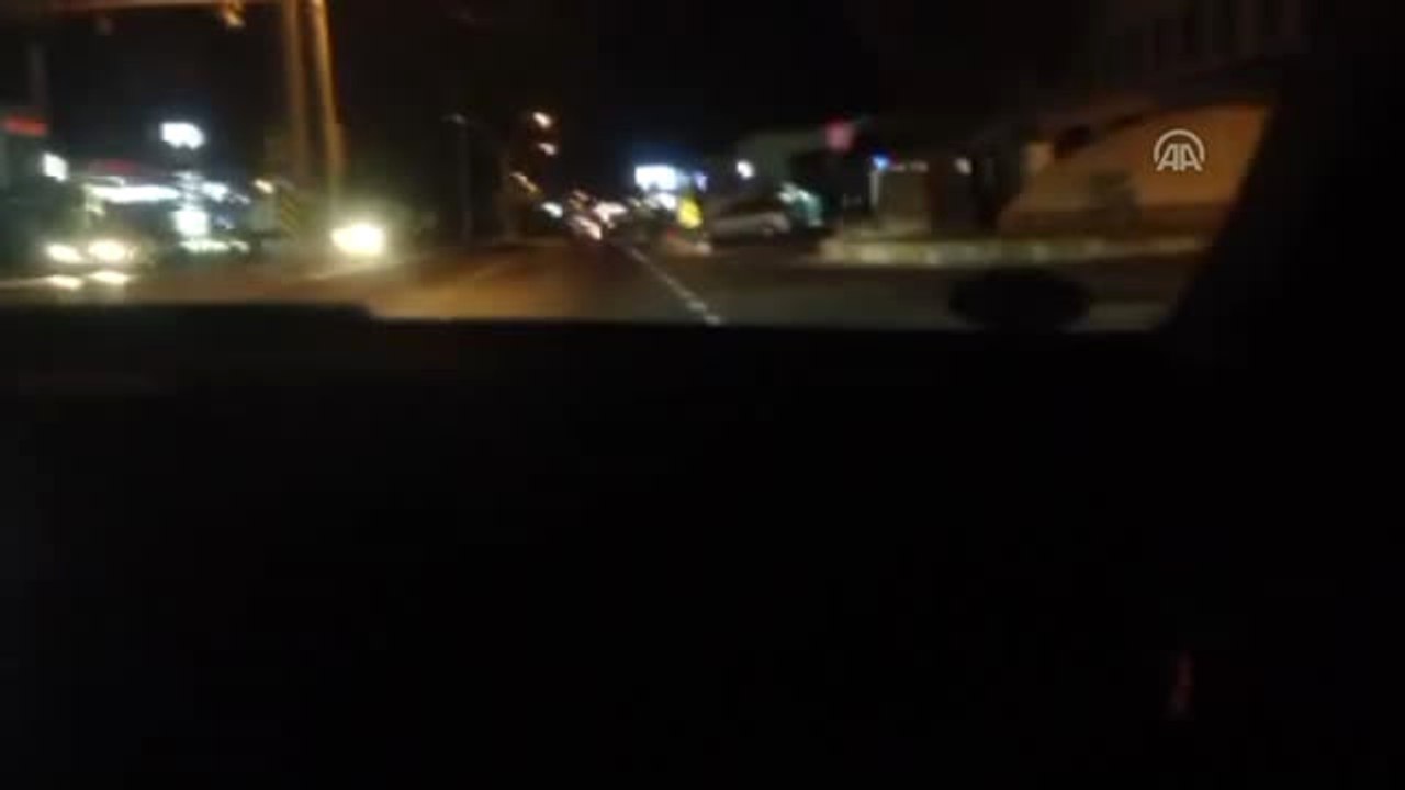 Muğla'da Ikizleri Trafik Kazası Ayırdı - Kaza Anının Cep Telefonu Görüntüsü