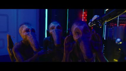 Valerian et la cité des mille planètes - Extrait "Vous n'avez jamais rencontré une femme" VO