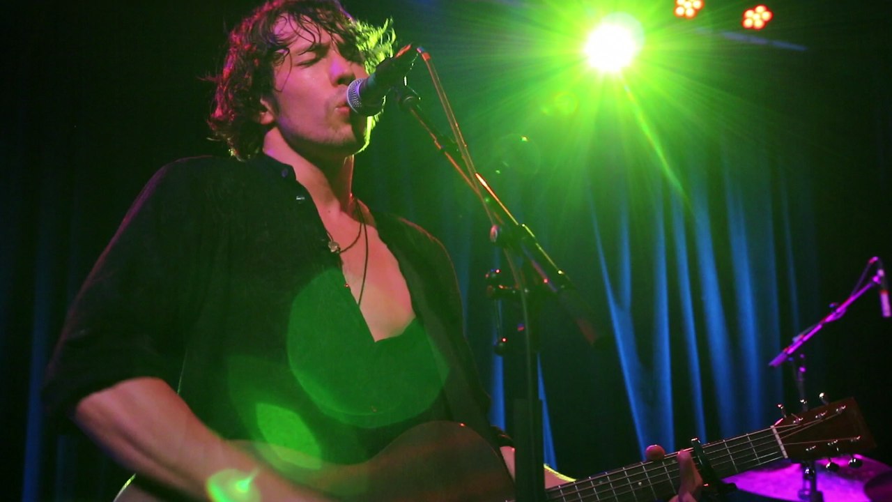 Barns Courtney Golden Dandelions video Dailymotion