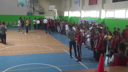 Yüksekova'da Yaz Spor Okulları Açıldı