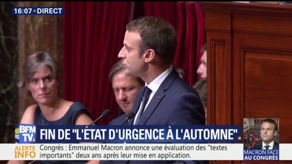 Congrès de Versailles : un homme s'endort pendant le (très) long discours d'Emmanuel Macron