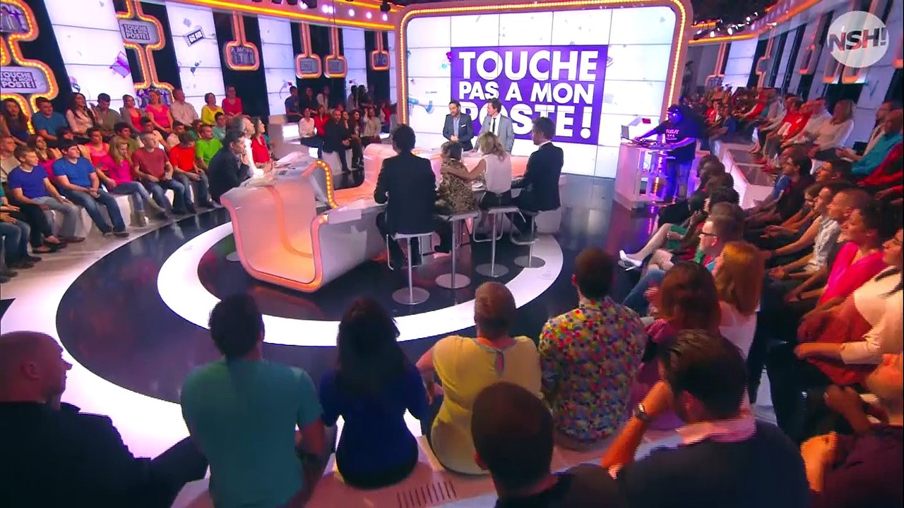 Cyril Hanouna - TPMP : il lance la danse de l’épaule sautée
