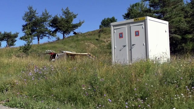 Hautes-Alpes : la gérante du camping Les Guérins en colère contre les campeurs sauvages à Sigoyer