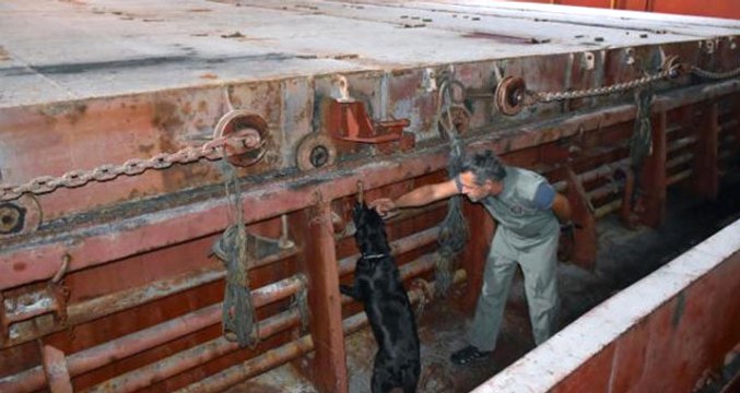 Yunanistan Tarafından Saldırıya Uğrayan Türk Gemisi Marmaris Limanı'na Yanaştı