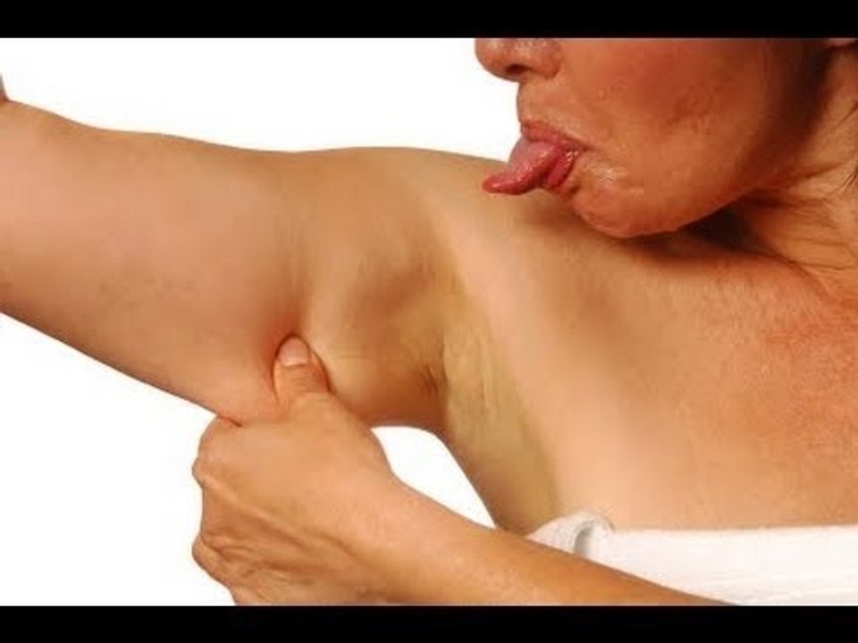 Cómo quitar los gorditos de los brazos y espalda/ Tonifica la espalda y gorditos de la espalda.