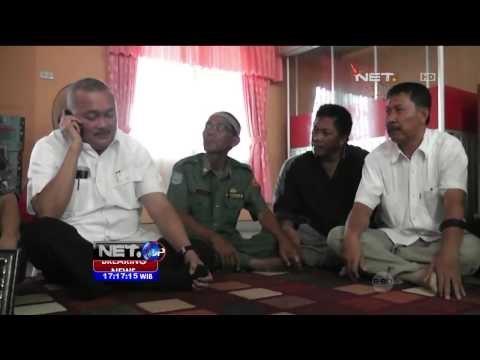 Rumah Pramugari AirAsia QZ8501 didatangi kerabat - Breaking News NET