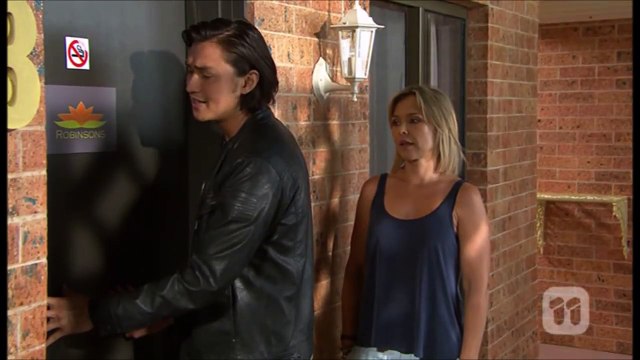 [Neighbours] 7636 Mannix & Leo & Steph Scene
