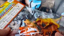 Opening Big Surprise Eggs Unboxing Jurassic World Dinosaur Toys