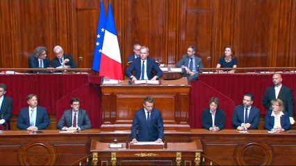 Macron outlines plans for presidency at Versailles