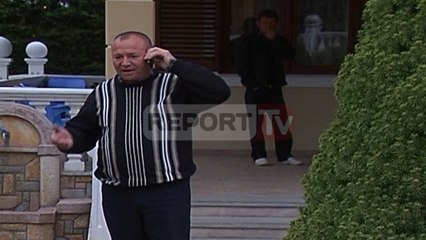Report TV - Korçë, grabitet një banesë pronari: Po festonim fejesën e djalit