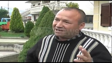 Ora News - Korçë - Shkon të fejojë djalin, në shtëpi i grabisin kasafortën me lekë