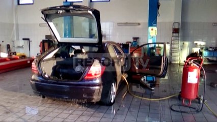 Report TV - Mamurras, merr flakë makina në servis, plagoset mekaniku