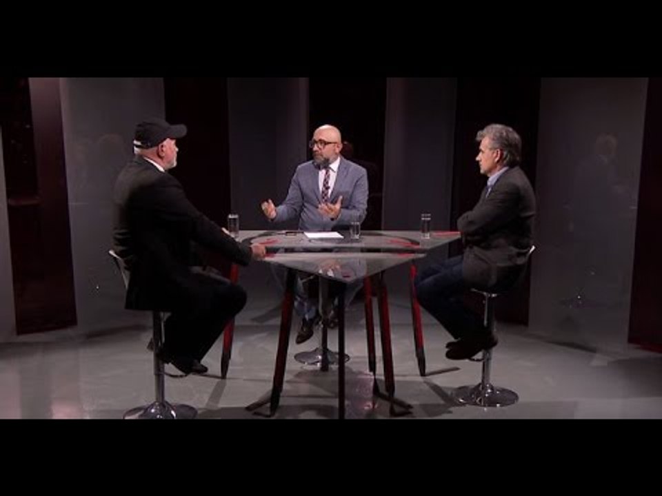 “Programi 200” - A po shndërrohet tempulli i demokracisë në teatër?