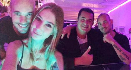 Sneijder'in İbiza'da Açtığı Mekanı Acun Ilıcalı ile Şeyma Subaşı Ziyaret Etti