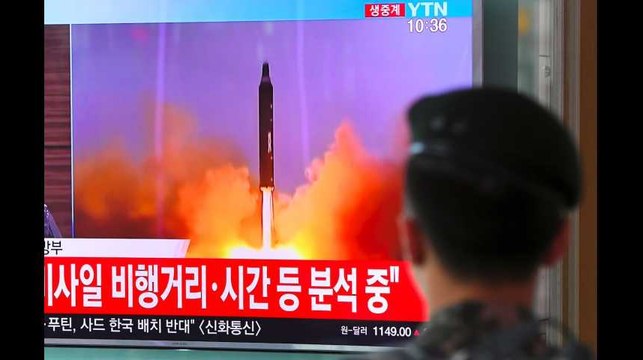 La Corée du Nord teste un missile intercontinental qui pourrait atteindre les États-Unis