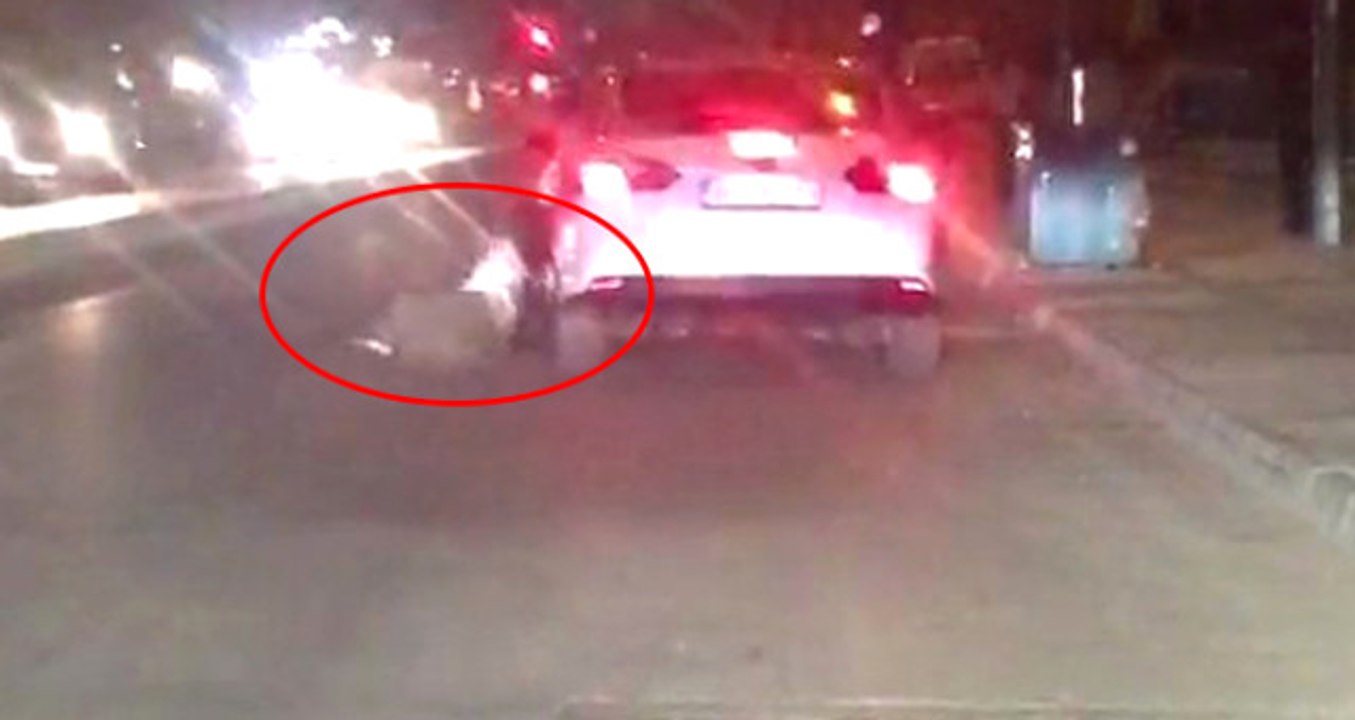 Yol Ortasında Dehşet! Kadını Önce Arabaya Bindirmeye Çalıştılar Sonra Sürüklediler