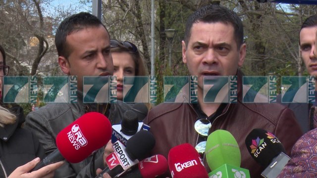 AHMETAJ FIRMOS PETICIONIN PER VETINGUN - News, Lajme - Kanali 7