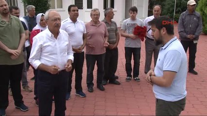 Kocaeli - Kılıçdaroğlu, Türkiye'nin Ilk Kadın Belediye Başkanı Leyla Atakan'ın Mezarını Ziyaret Etti