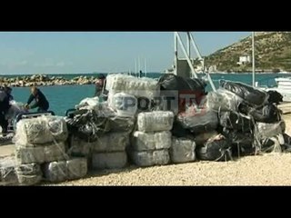 Report TV - 2 ton kanabis në gomonen e braktisur në Vlorë
